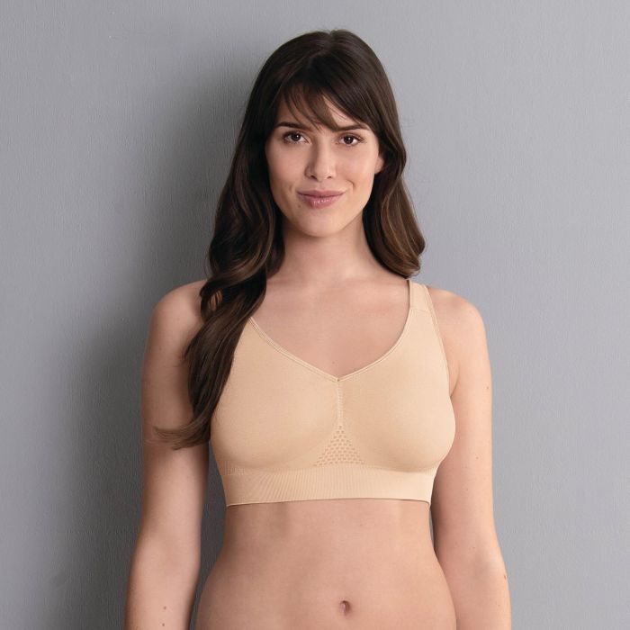 Anita Lotta
