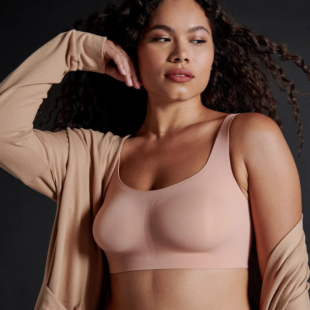 Evelyn and Bobbie Scoop Neck Bra